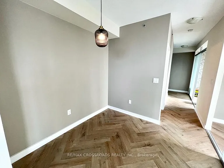 426 University Ave #3803 — Photo 4