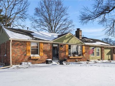 5047 Black Swan Dr, Shawnee, KS, 66216
