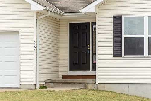 2nd image of 15495 NW 126th St