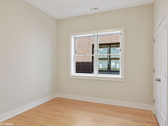5th image of 3116-22 N Clybourn Ave #3122-2S