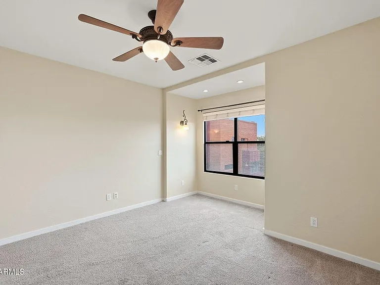 330 S Farmer Ave #126 — Photo 20