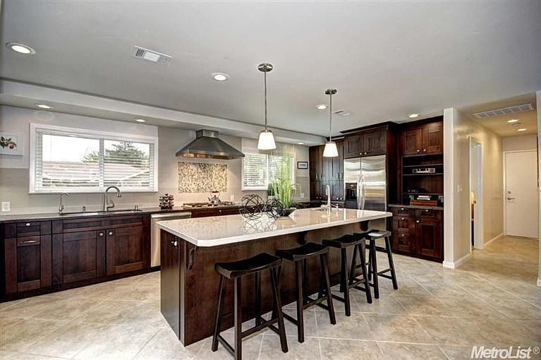1st image of 4305 Almond Ln
