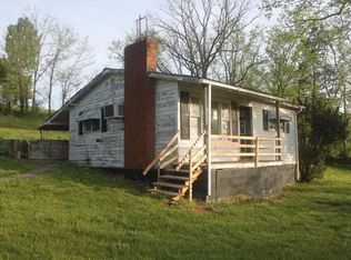 4068 Gillespie Pike, Paint Lick, KY 40461