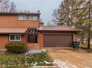 2406 Call Rd, Stow, OH 44224