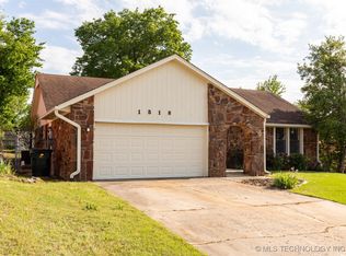 1518 Melissa Cir, Sapulpa, OK 74066
