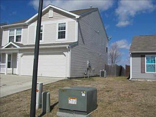 2nd image of 5642 N Bluegrass Cir