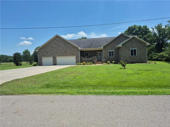 526 N Ferguson St, Havana, AR 72842