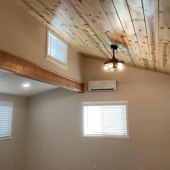 2 bed, 717 sqft, $1,650 — Photo 3