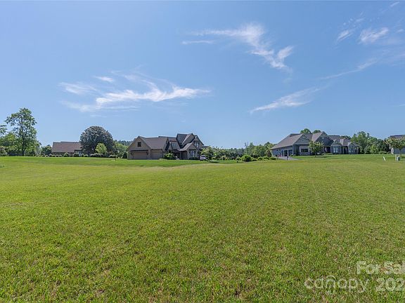 3rd image of 99 Drummond Cir #5