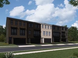 42151 Stone Press Ter, Ashburn, VA 20148