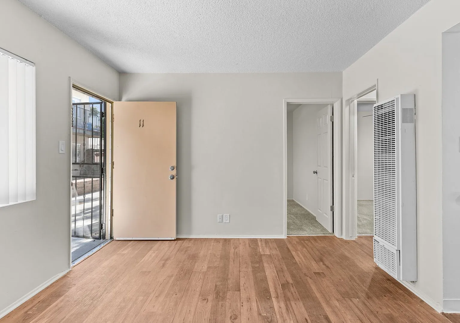 477 E South Street — Photo 2