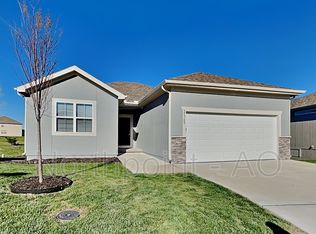 21709 North Rdg, Peculiar, MO 64078