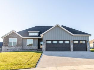 1203 W Sage Ct, Springfield, MO 65810