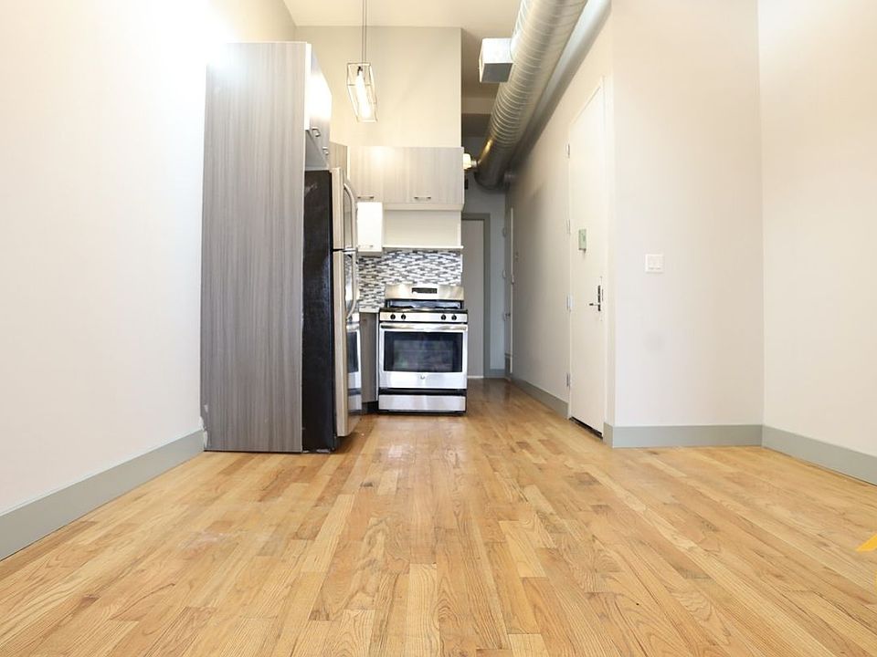 1st image of 217 Troutman St #3R