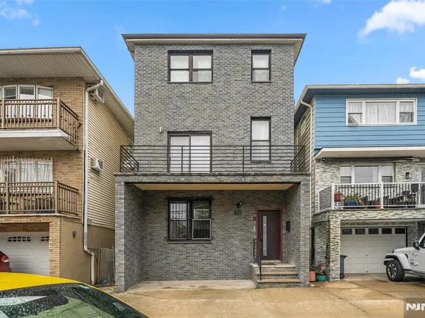 138 76th St, North Bergen, NJ 07047