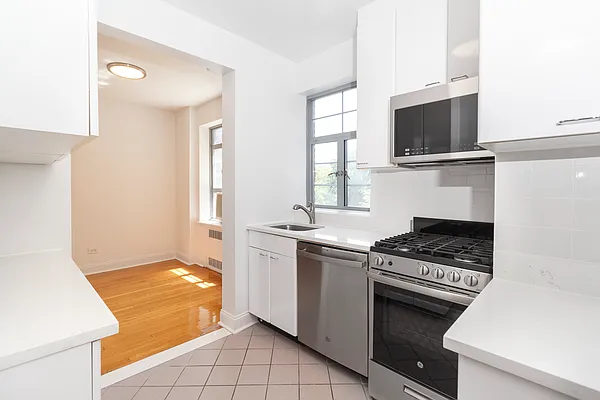 Rented by Siba Management Inc. | media 7