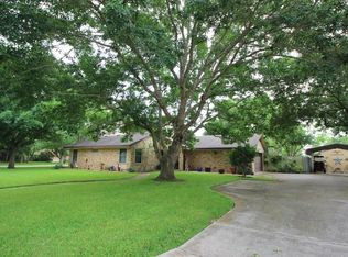 432 Connolly Cir W, Lockhart, TX 78644