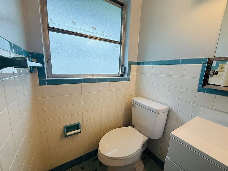 7910 Lilac Dr — Photo 19