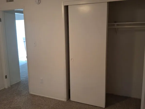 24 Niles St #24, Bakersfield, CA 93305