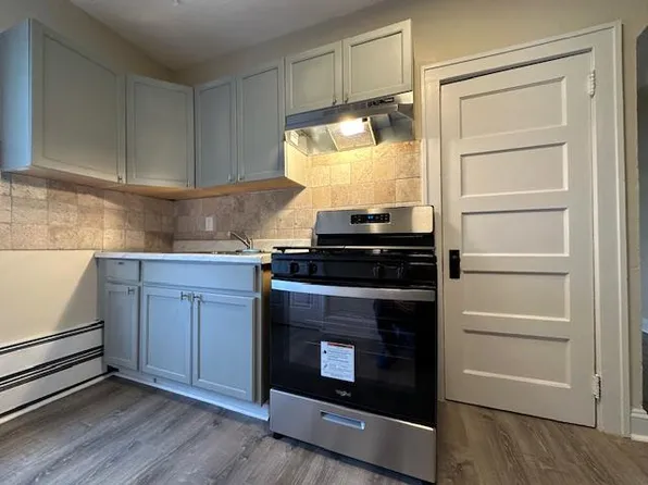 275 Kilcourse St APT 4, South Bound Brook, NJ 08880