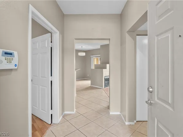 8400 W Charleston Blvd APT 138, Las Vegas, NV 89117