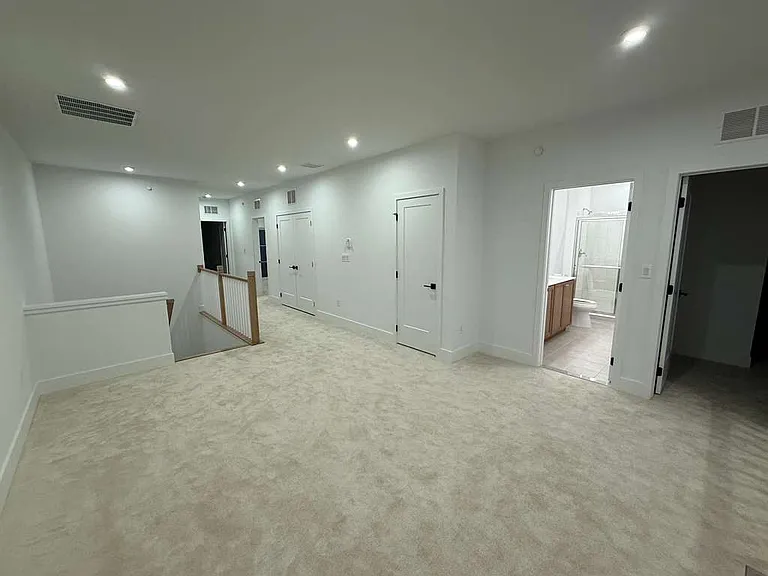 11207 Donatello Dr — Photo 6