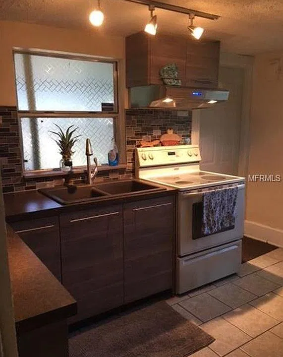 Kitchen2
