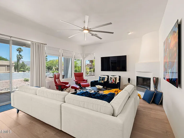 25810 N Abajo Dr — Photo 16