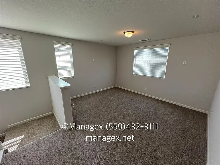 1229 S Traverse Dr — Photo 11