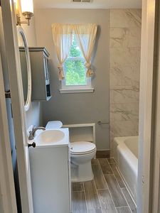 2523 Miller Park Cir APT D, Winston Salem, NC, 27103
