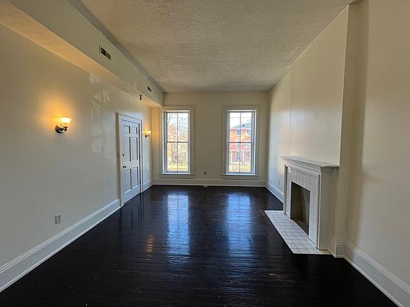 3rd image of 1116 S 1st St #2