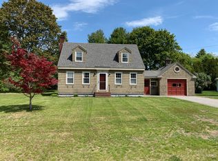 58 Hillview Rd, Gorham, ME 04038
