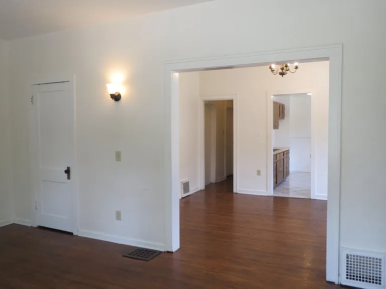 582 South Ave #LOWER — Photo 5