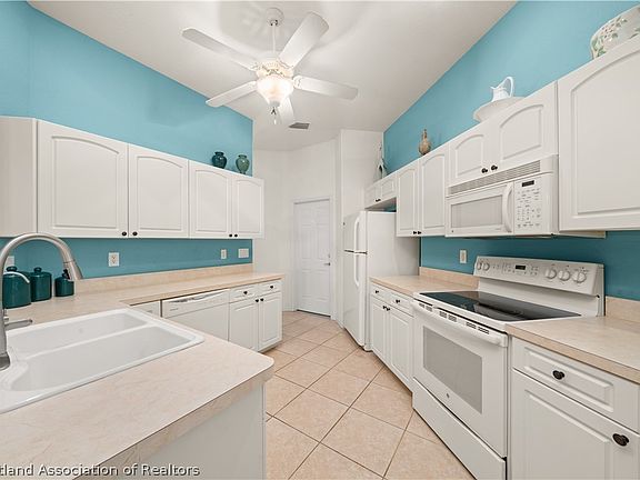 2nd image of 2018 Ashley Oaks Cir