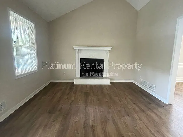 377 Arbour Way — Photo 6