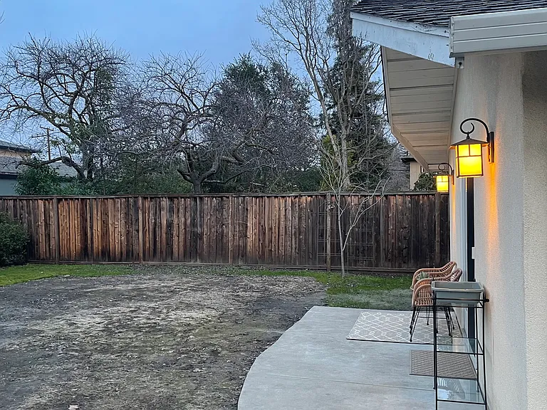 Nancy Ln — Photo 24