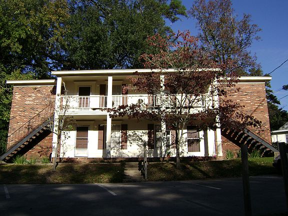 3rd image of 1113 Washington Ct APT 2