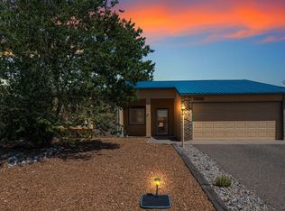 4515 Zirconia Dr NE, Rio Rancho, NM 87124