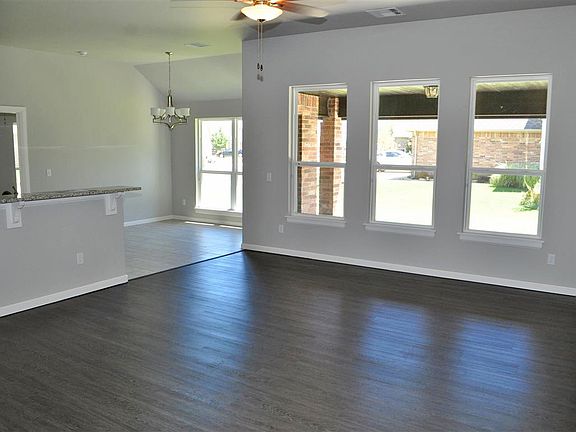 4th image of 18849 Pagoda Ct