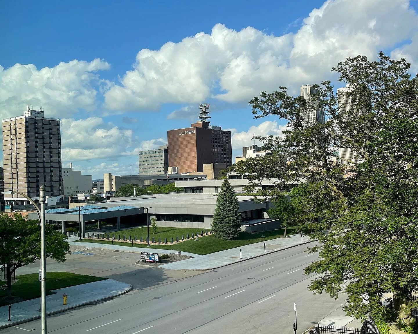 1 bed, 650 sqft, $1,200 — Photo 2