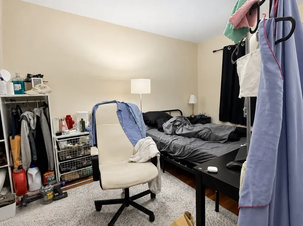 2012 Commonwealth Ave APT 1D, Boston, MA 02135