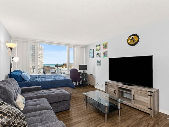 5th image of 2728 N Hampden Ct APT 1103
