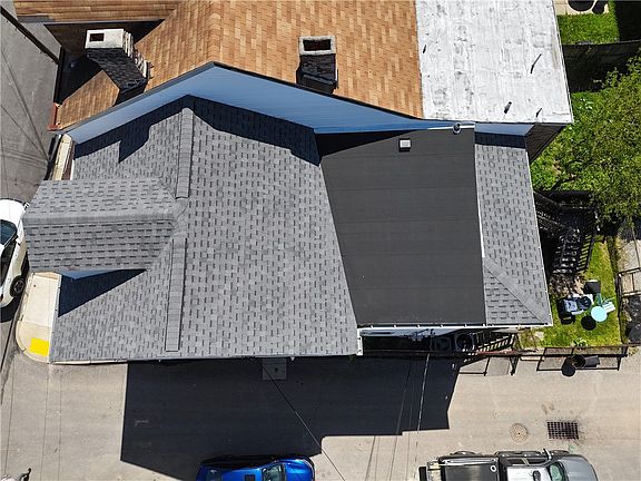 3rd image of 814 McCandless Ave