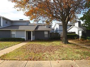 619 Timberline Dr, Hurst, TX 76053