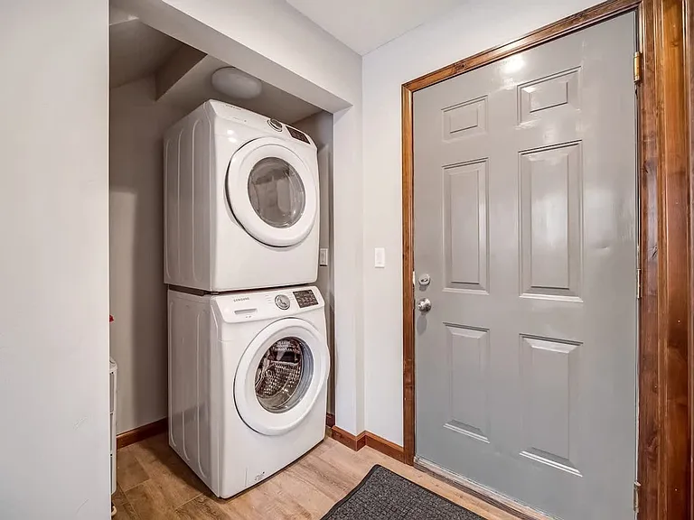 Laundry Room Cabinet