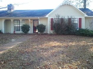 4054 Torrey Pines Dr, Jackson, MS 39272