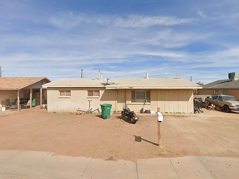 1004 W Fleming St — Photo 1