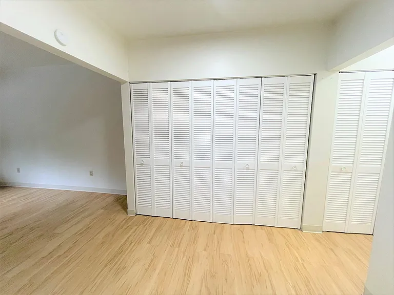 6350 Forward Ave #16 — Photo 20
