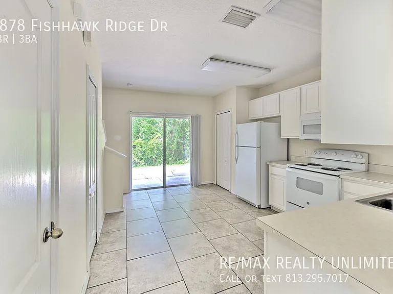 5878 Fishhawk Ridge Dr — Photo 6