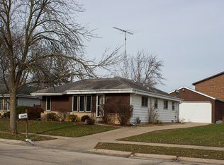 4108 89th St, Kenosha, WI 53142
